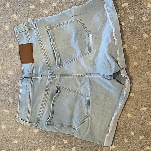 Jean shorts - Picture 4 of 4